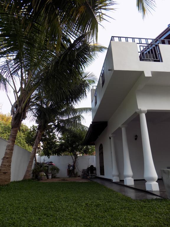 Prosperity Villa Negombo Exterior foto