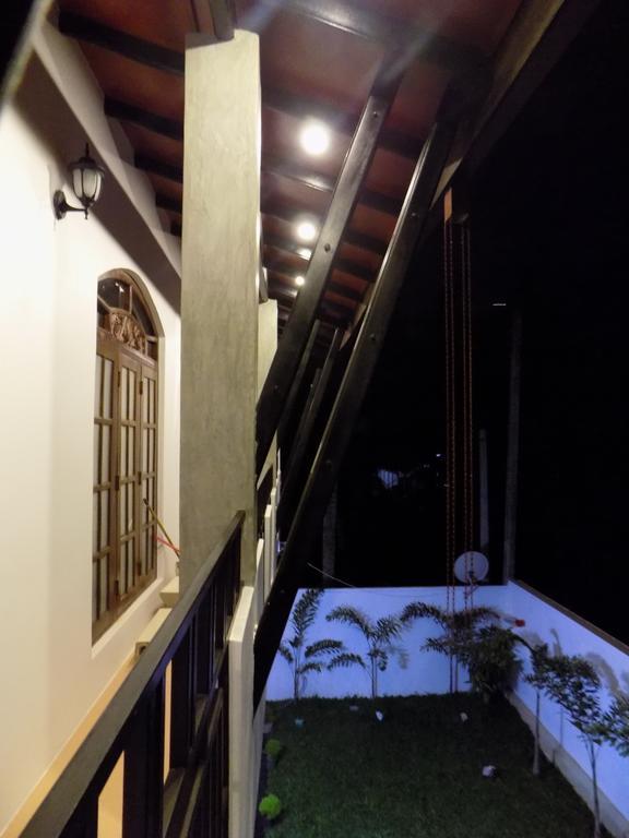 Prosperity Villa Negombo Exterior foto