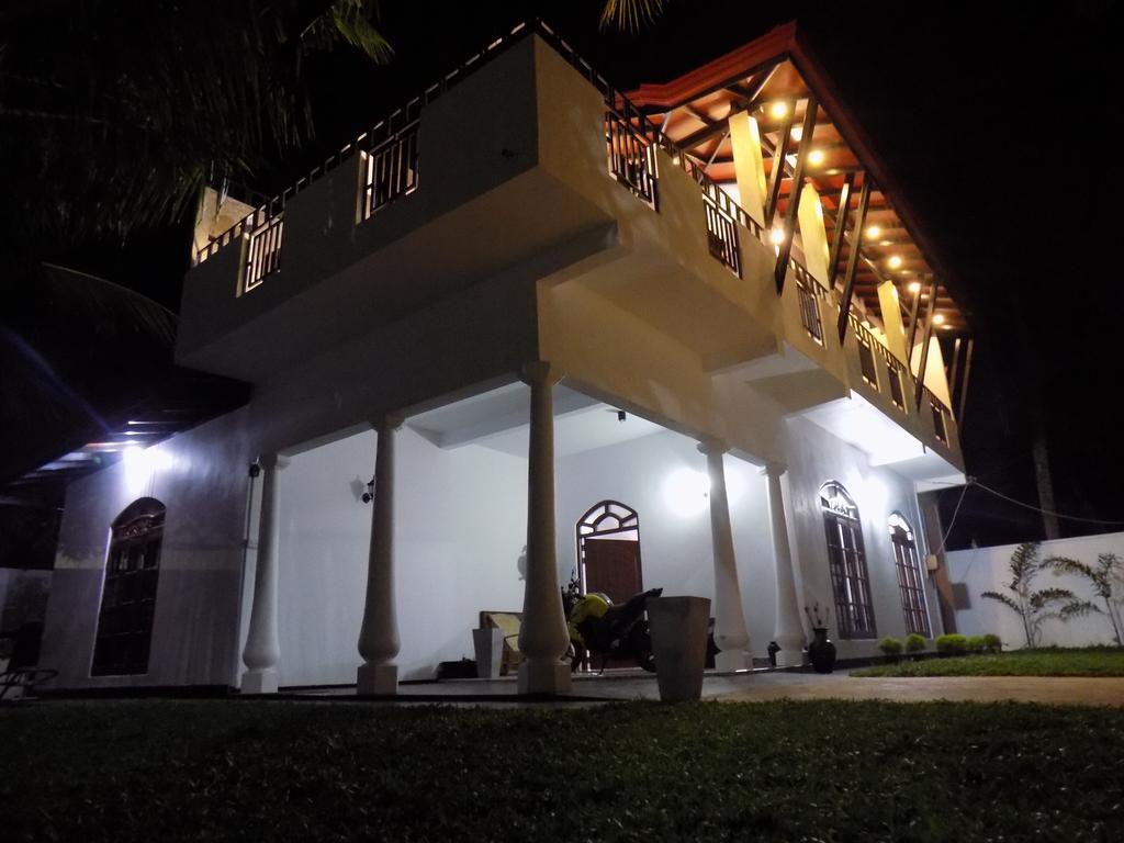 Prosperity Villa Negombo Exterior foto
